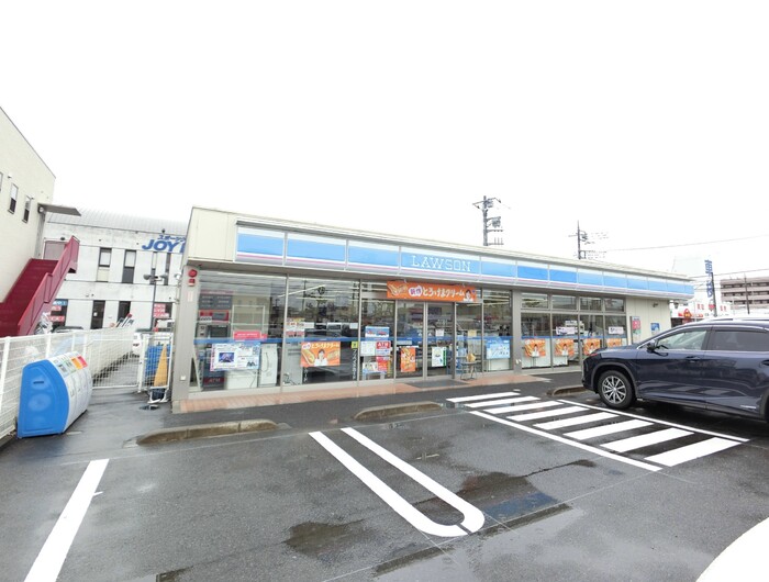 コンビニ　ローソン高崎上中居南店（コンビニ）まで176m