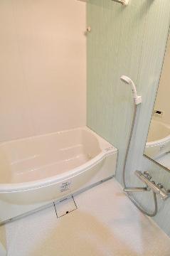 バス・シャワールーム　バス