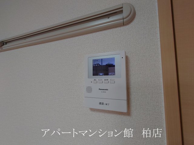 セキュリティ　★ＴＶインターホンで来訪者の確認ができます