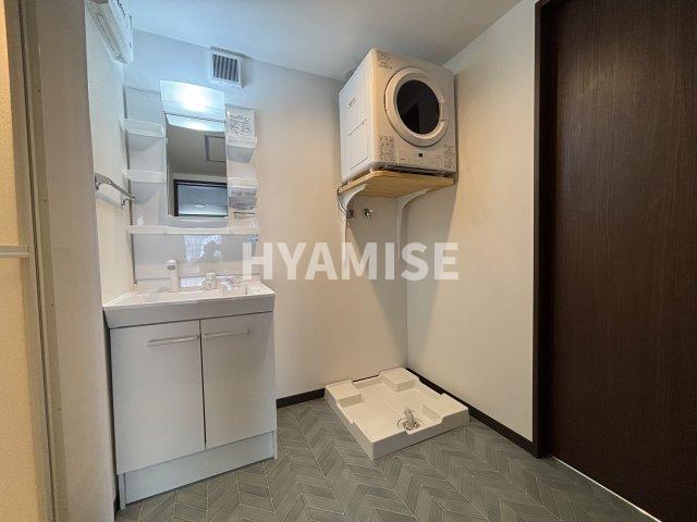 洗面設備　※別のお部屋の写真です。現状を優先致します。