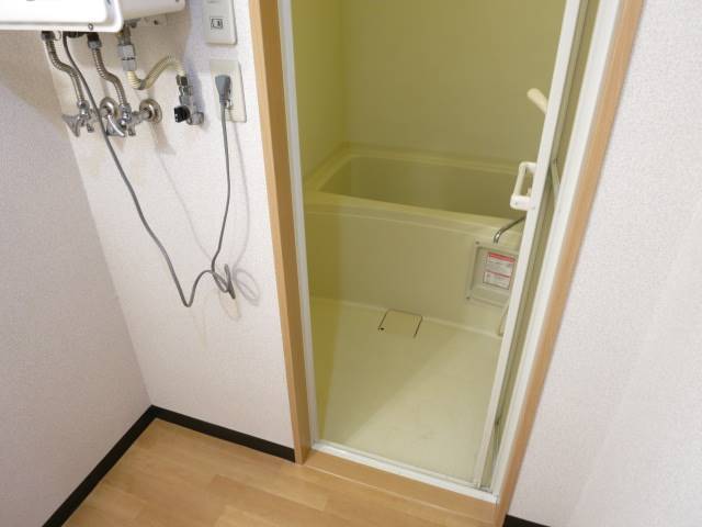 バス・シャワールーム　反転タイプ