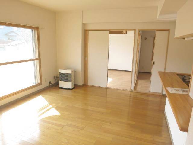 居室・リビング　反転タイプ