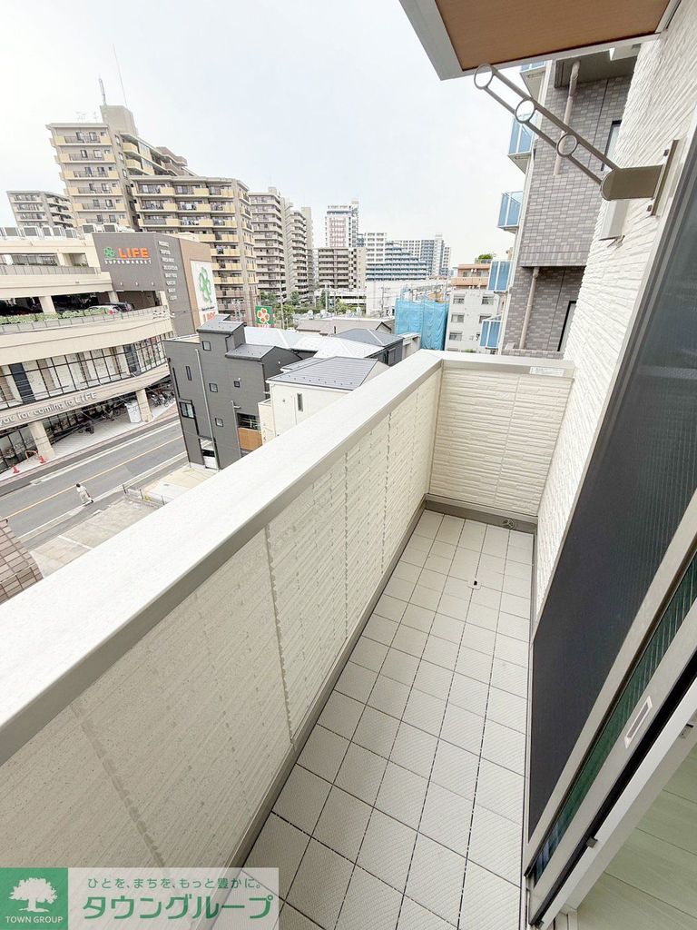 バルコニー　バルコニー