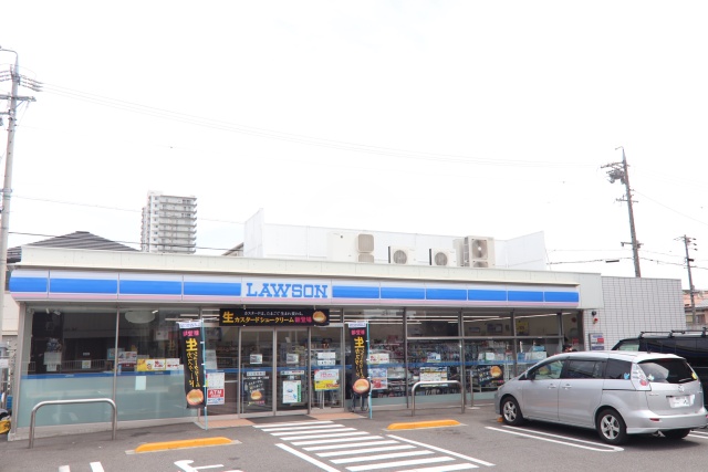 コンビニ　ローソン　熱田一番一丁目店（コンビニ）まで70m