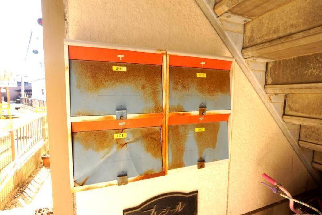 エントランス　メールBOX