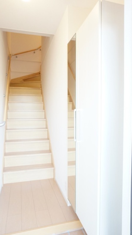 玄関　図面と現状に相違がある場合には現状を優先