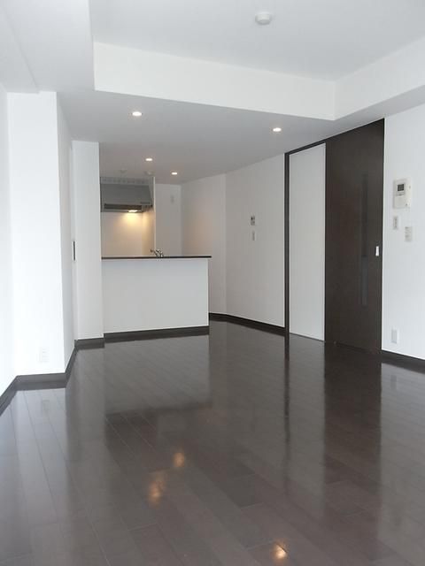 居室・リビング　別号室参考写真