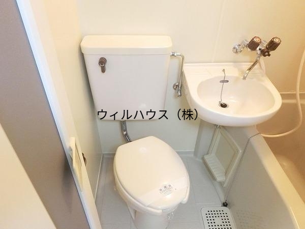 トイレ　キレイです！