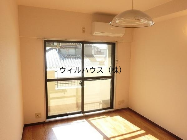 その他部屋・スペース　明るい洋室！