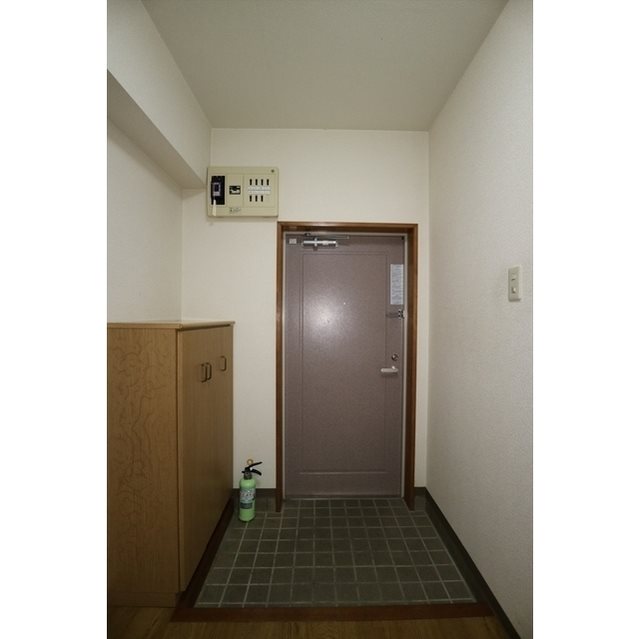 玄関　※他部屋参照