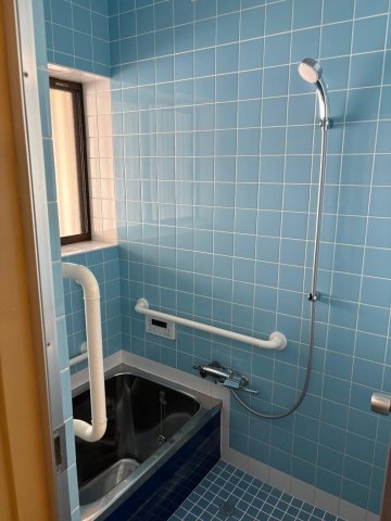 バス・シャワールーム　2025年1月に給湯器交換済！