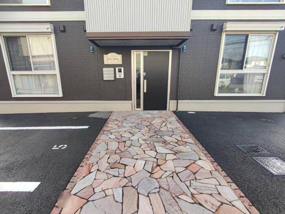 エントランス　アプローチ