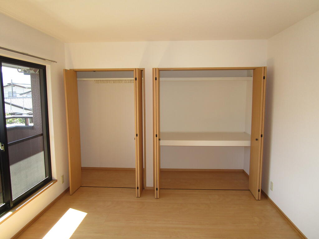 収納　クローゼット