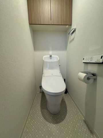 トイレ　別間取り参考写真です。家具荷電は御座いません。