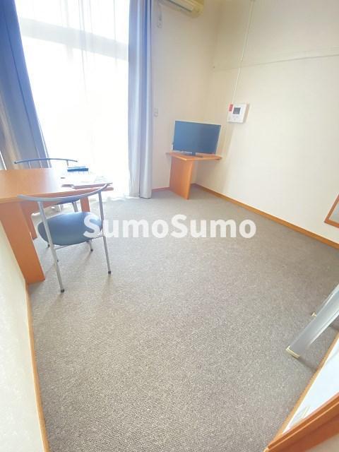 居室・リビング　ゆったりとした居間です