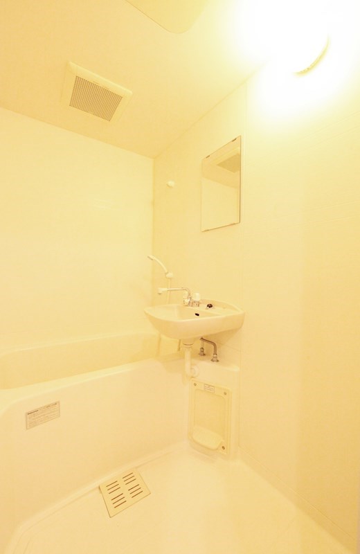 バス・シャワールーム　バスルーム