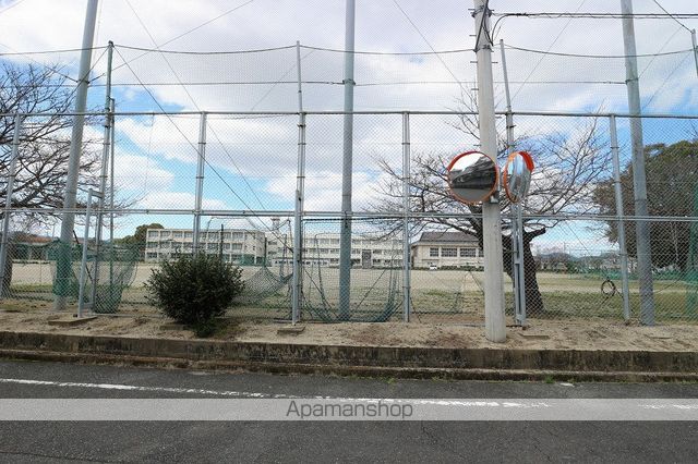 中学校　小郡市立大原中学校（中学校）まで2782m