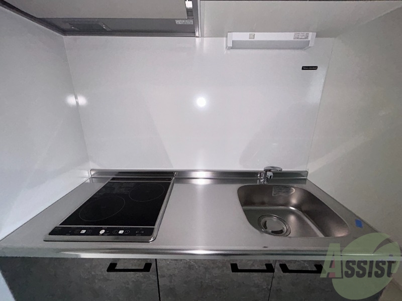 キッチン　キッチンは２口のＩＨコンロが設置済みです。