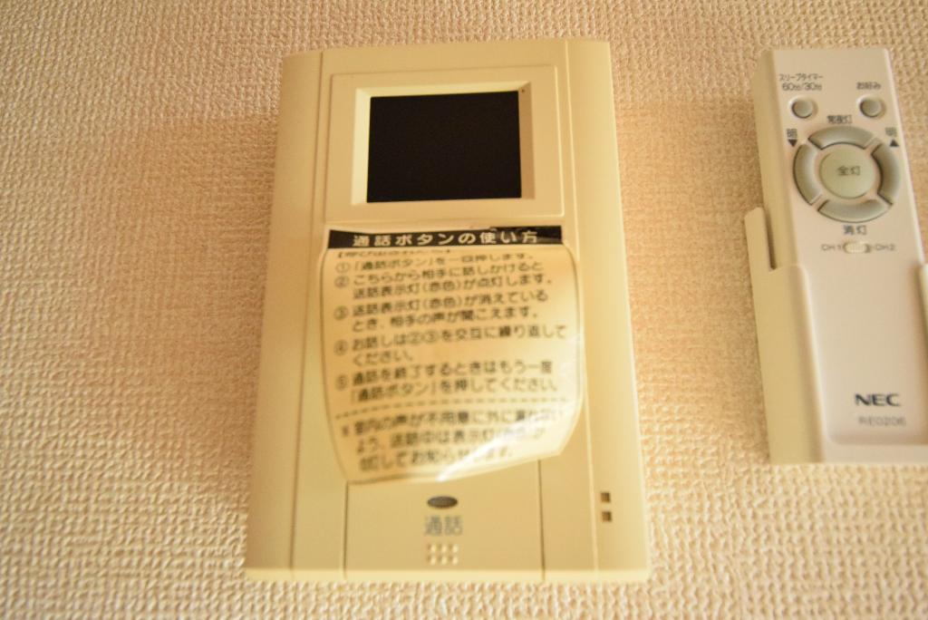 セキュリティ　カメラ付インターホン