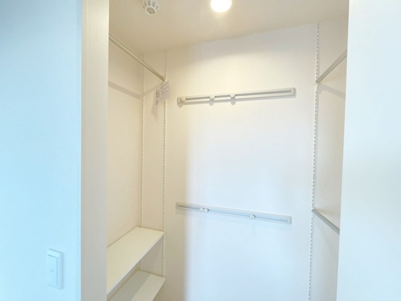 収納　図面と現状に相違がある場合には現状を優先