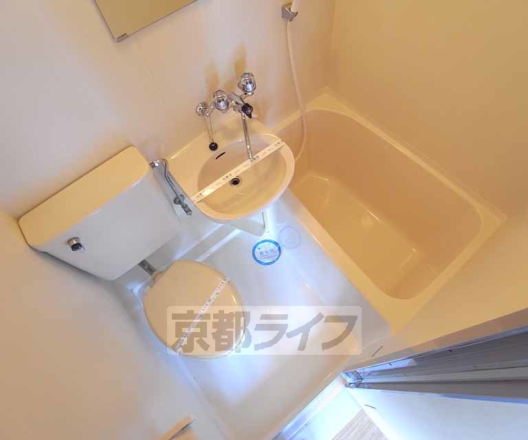 バス・シャワールーム　・お部屋探しは京都ライフまで・