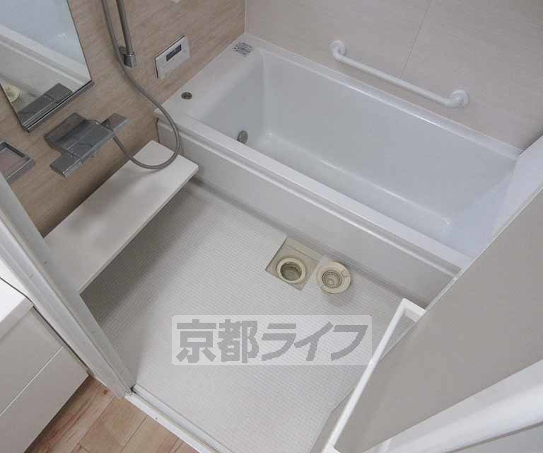 バス・シャワールーム　清潔感のあるバスルームです！