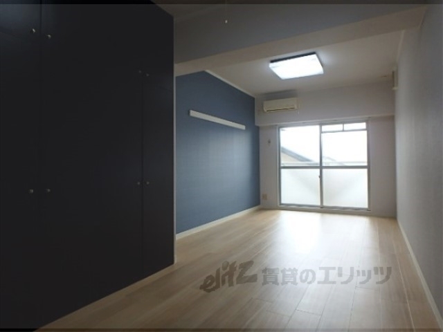 居室・リビング　洋室