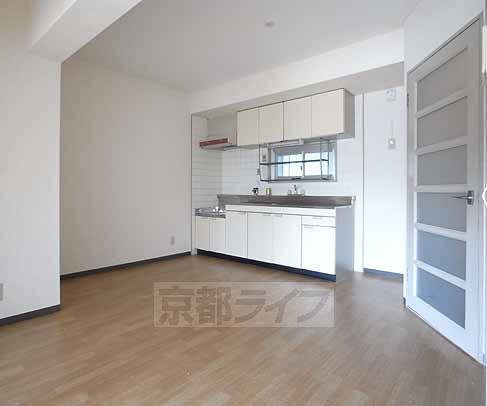 居室・リビング　８帖ＬＤＫです。