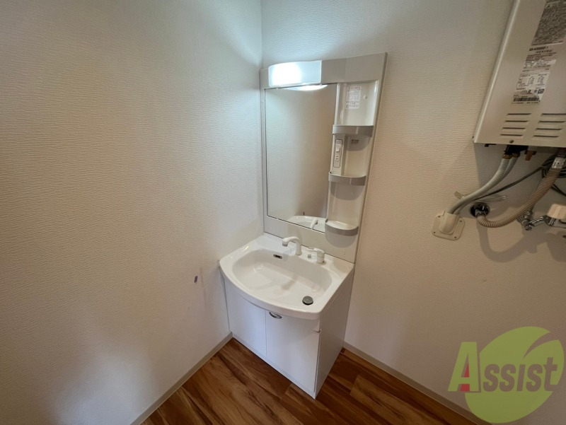 洗面設備　シャンプードレッサーで身支度もラクラクです！