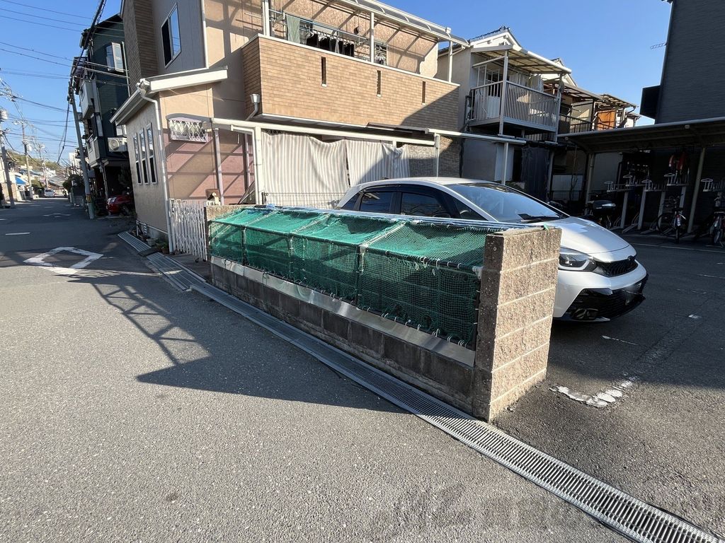 その他設備　駐車場