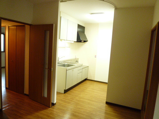 居室・リビング　別室参考写真