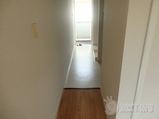 玄関　クローブハウス