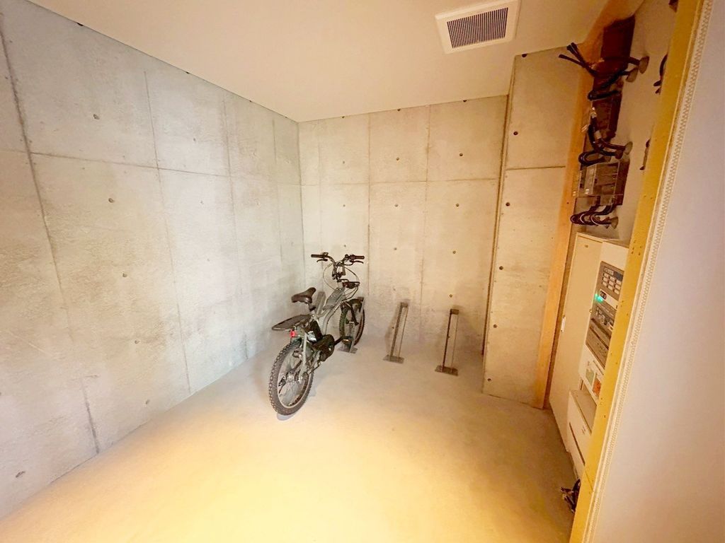 駐車場　共有部分