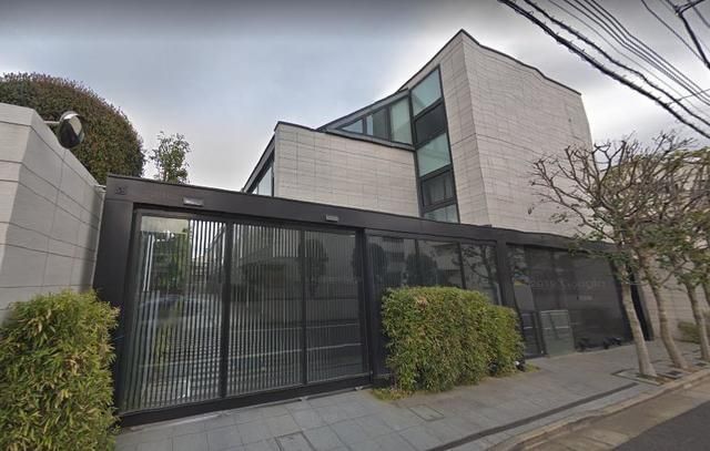 建物外観　八雲の住宅街に建つデザイナーズマンション