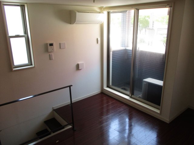 居室・リビング　ピアチェーレ新栄