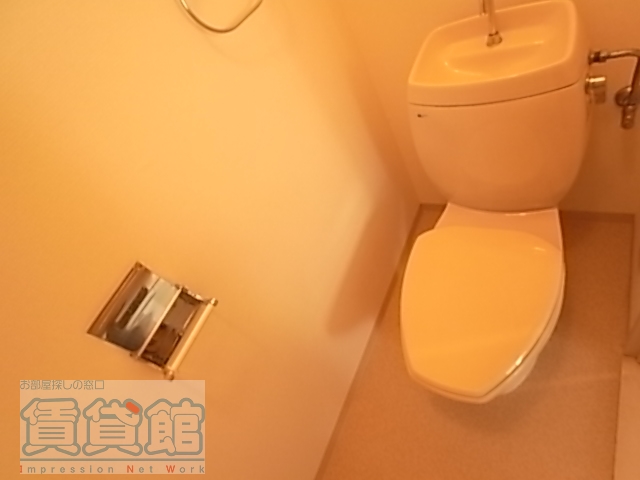 トイレ　トイレ部分。