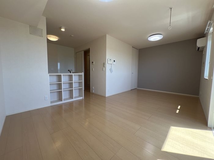 居室・リビング　※現況優先