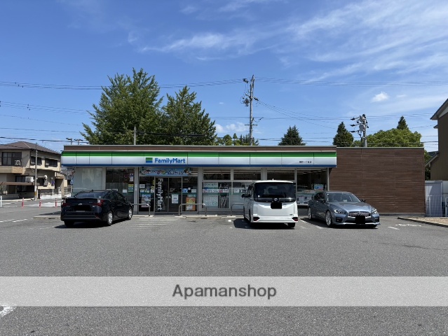 コンビニ　ファミリーマート横井一丁目店（コンビニ）まで359m