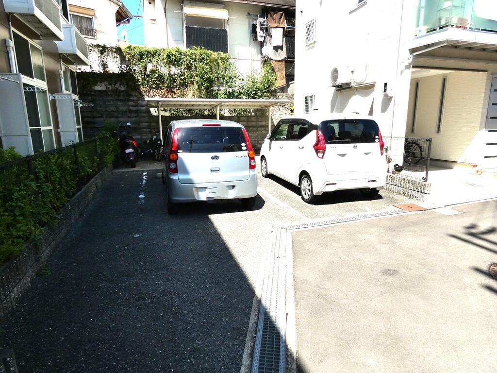 駐車場　駐車場枠1台有ります！空き確認はお問い合わせください☆