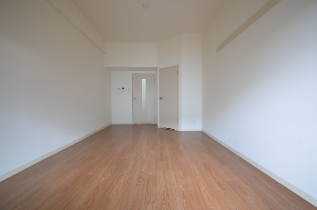 居室・リビング　別号室の写真です