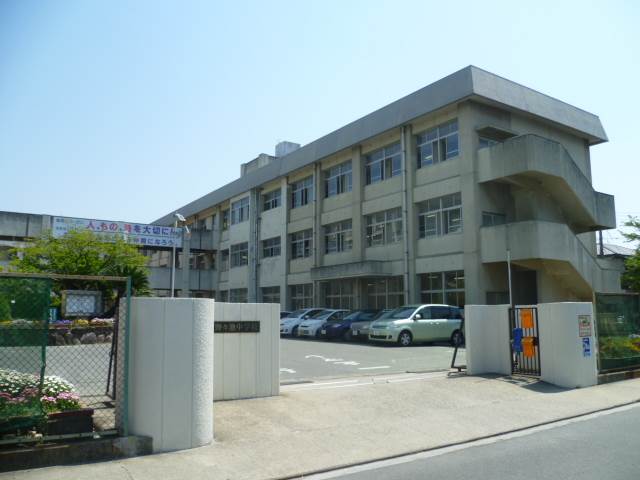 中学校　野々池中学校（中学校）まで1237m