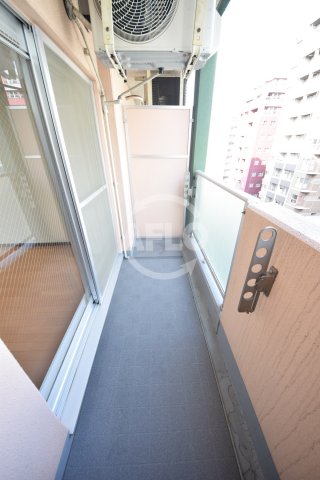 バルコニー　グラマシー心斎橋東　バルコニー