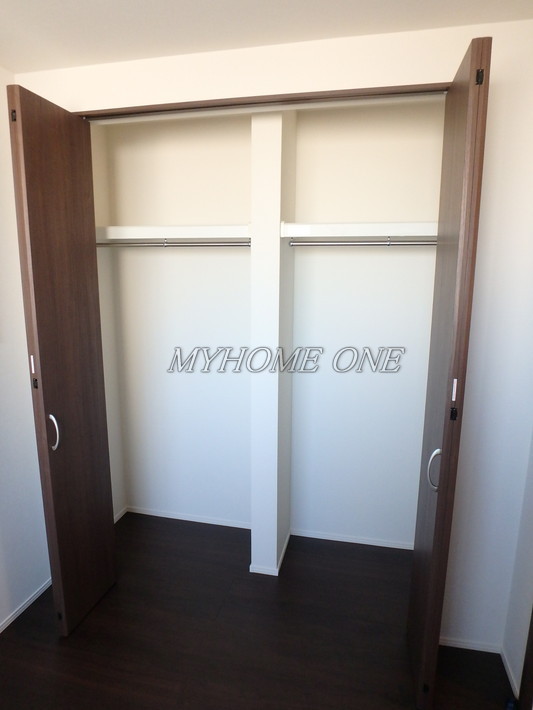 収納　洋室収納