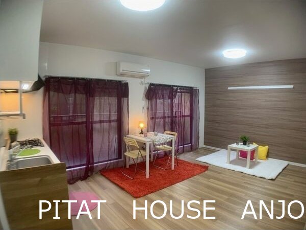 居室・リビング　清掃前