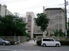 中学校　大阪市立西中学校（中学校）まで512m