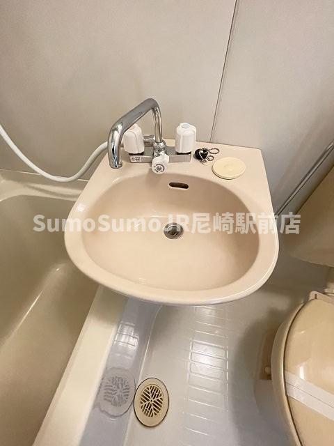 洗面設備　広い洗面スペース