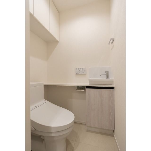 トイレ　参考写真