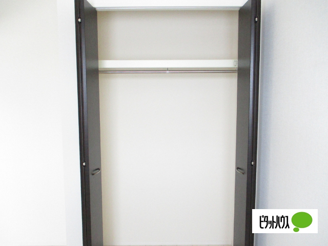 収納　クローゼット