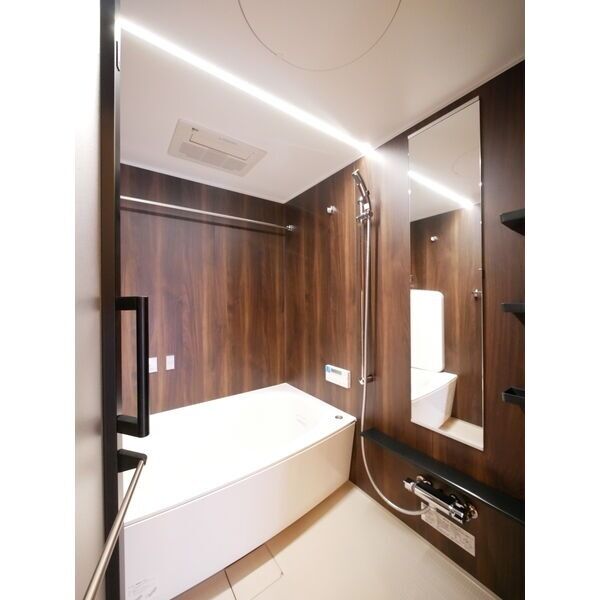 バス・シャワールーム