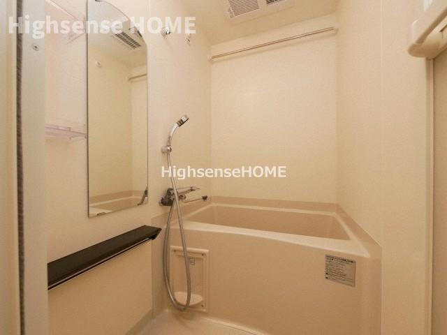 バス・シャワールーム　お風呂で日々の疲れを落としましょう